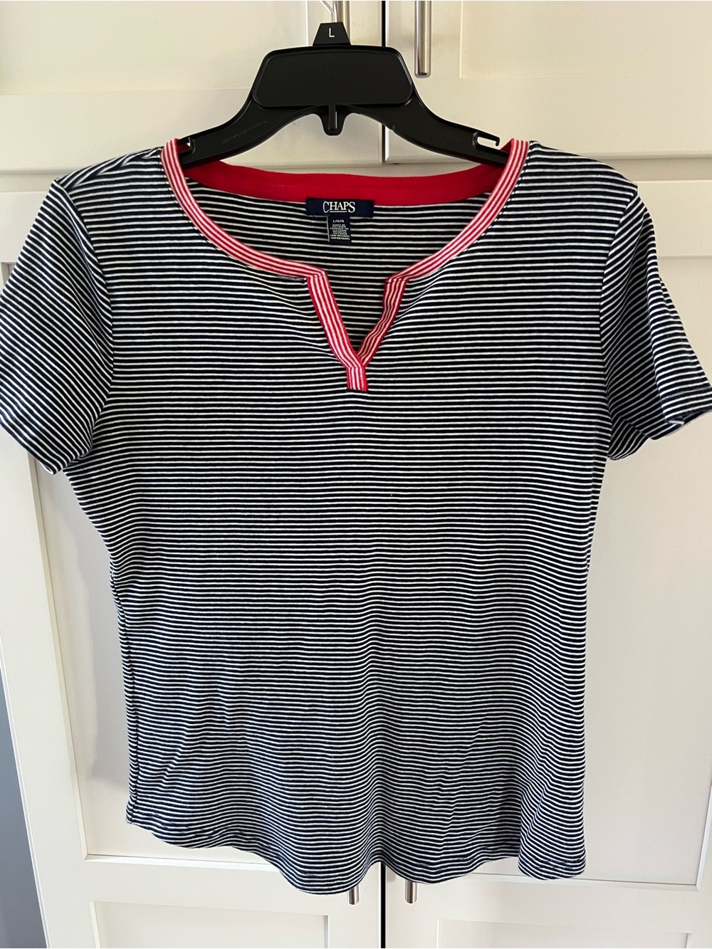 Chaps striped T shirt L